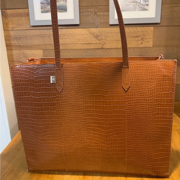 Beis Large Work Tote - Picture 2 of 7